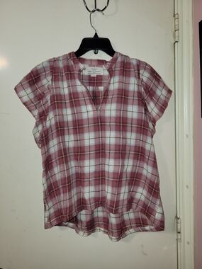 Trovata Birds Of Paradise Mauve and White Plaid Split-Neck Blouse